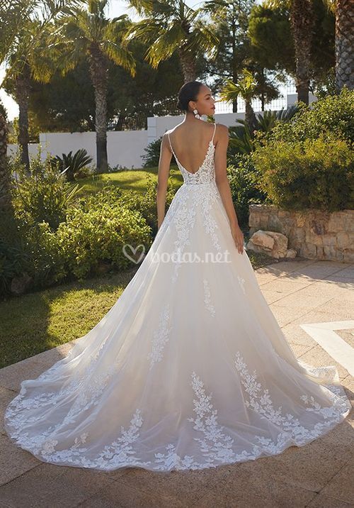 Style 200165, Demetrios