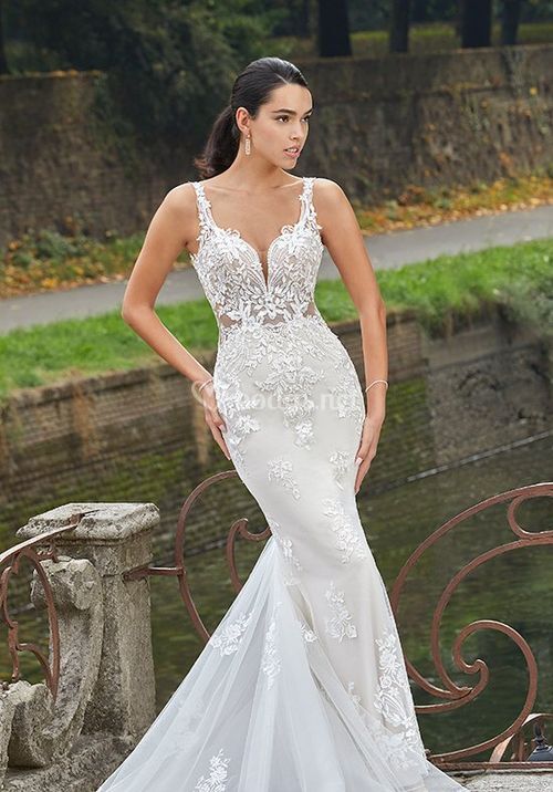 Style 8166, Demetrios