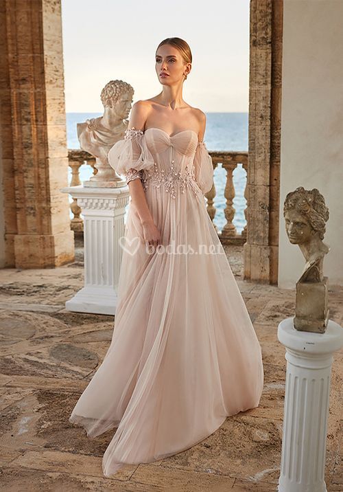 BLOOM, Pronovias