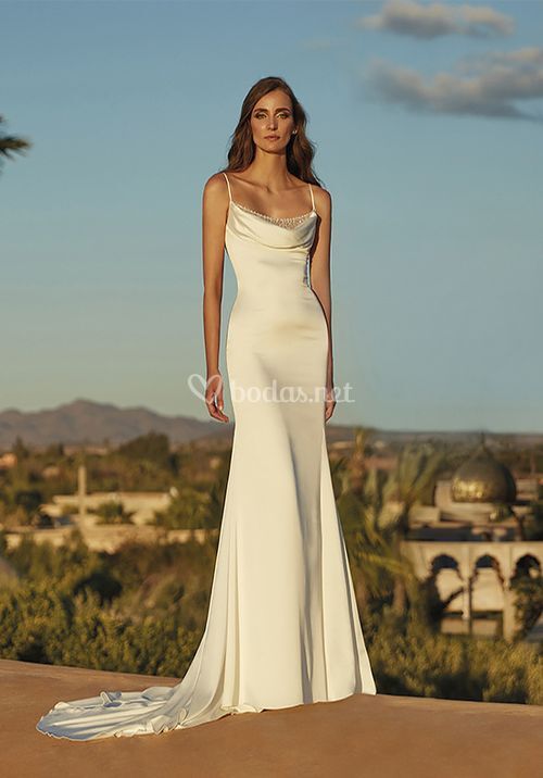 ASH, Pronovias