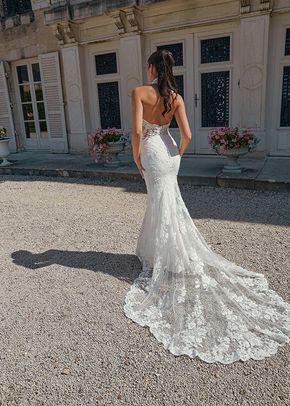 44467, Sincerity Bridal