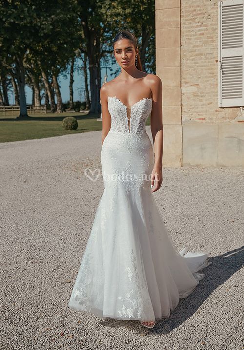 44461, Sincerity Bridal