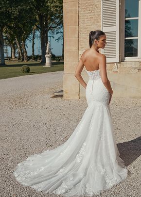 44461, Sincerity Bridal