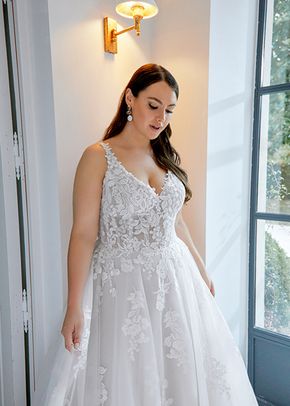 44492, Sincerity Bridal