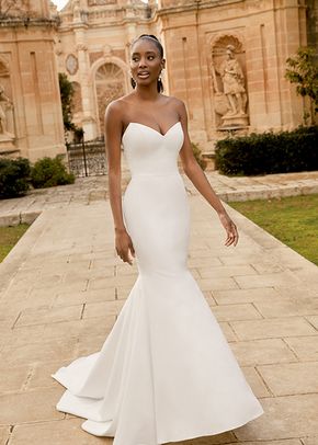 44496, Sincerity Bridal