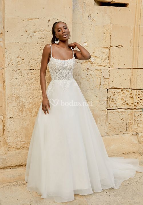 44497, Sincerity Bridal