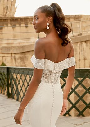 44498, Sincerity Bridal