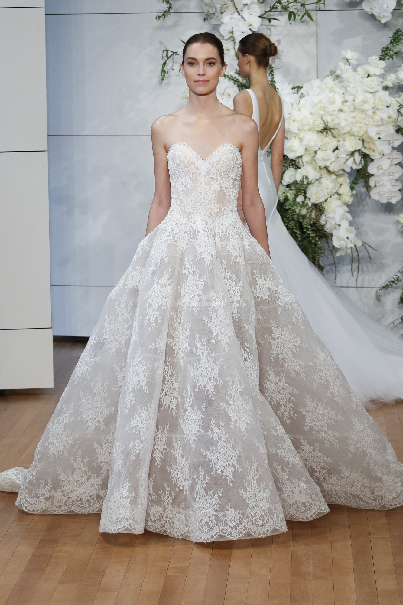 Vestido de Novia de Monique Lhuillier - alexandra