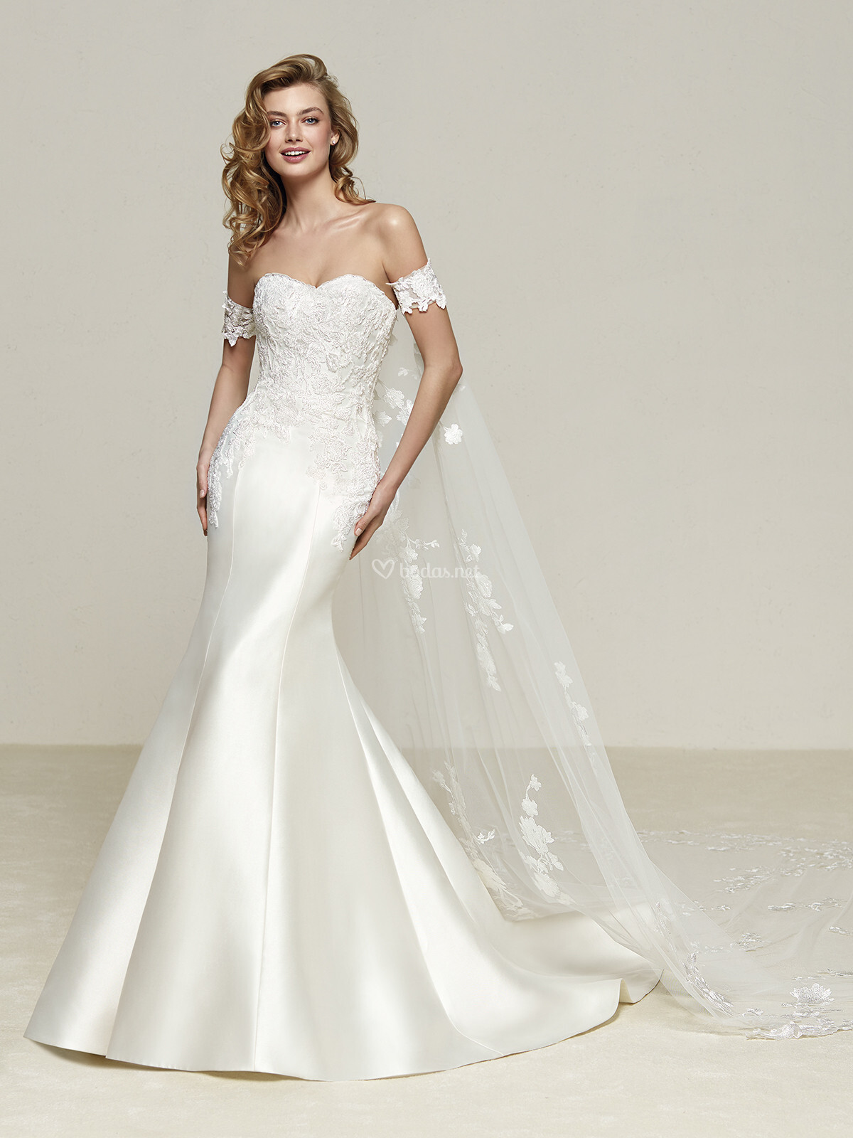 pronovias lwd 04