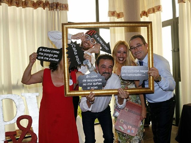 La boda de Víctor y Patry en Pola De Siero, Asturias 14