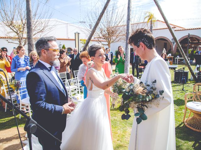 La boda de Ara y Mamen en Villafranca De Los Barros, Badajoz 6