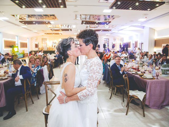 La boda de Ara y Mamen en Villafranca De Los Barros, Badajoz 40