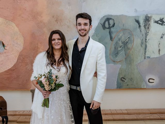 La boda de Lidia y Joan en El Castell Del Remei, Lleida 18