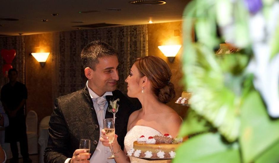 La boda de Alessandro y Noelia  en Urbanización San Patricio, Valencia