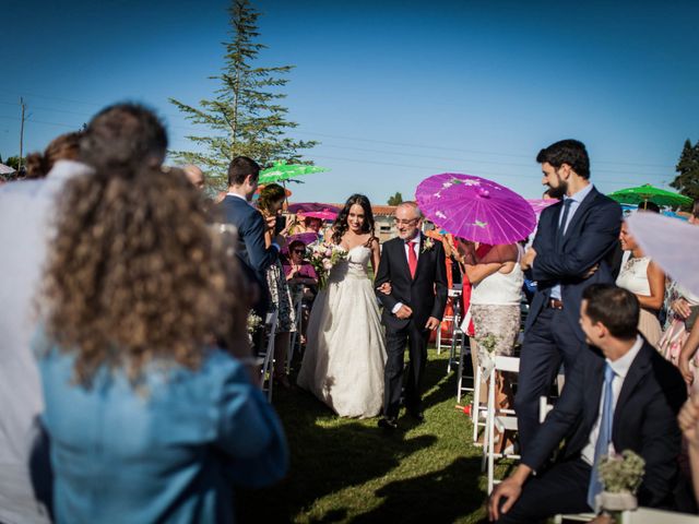La boda de Albert y María en Villar De Los Alamos, Salamanca 74