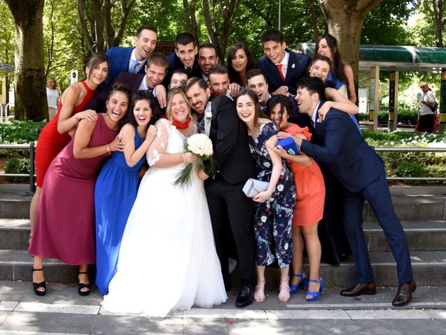 La boda de David y Edurne en Pamplona, Navarra 10