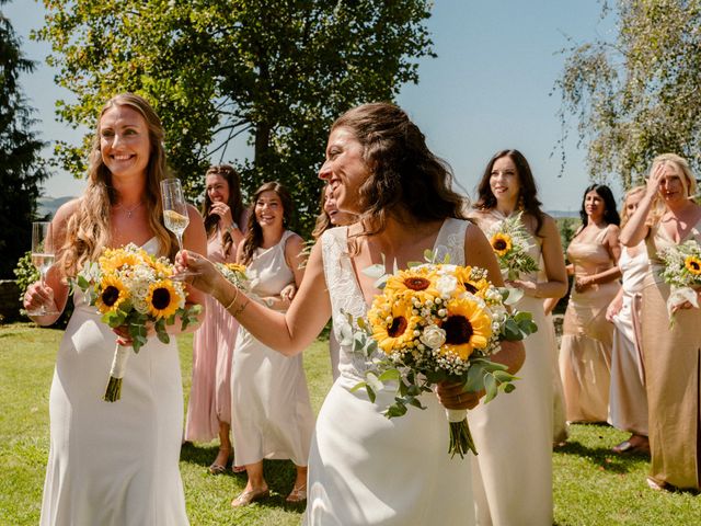 La boda de Issy y Bea en Mijares, Cantabria 40