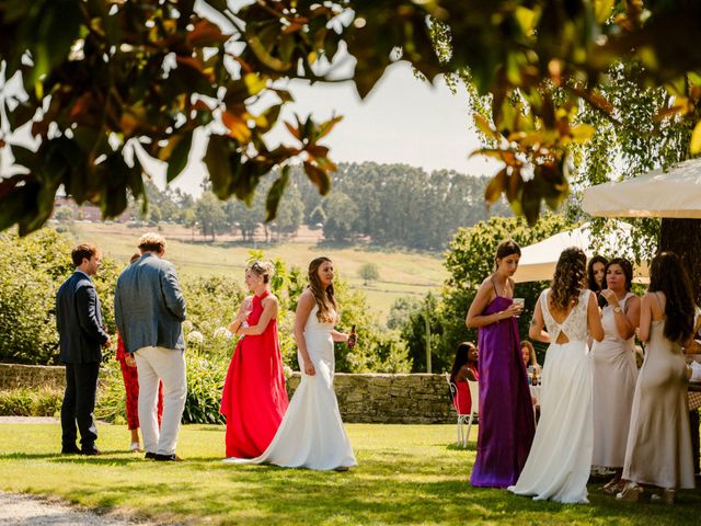 La boda de Issy y Bea en Mijares, Cantabria 43