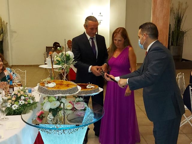La boda de Amadeo y Amparo en Riba-roja De Túria, Valencia 1