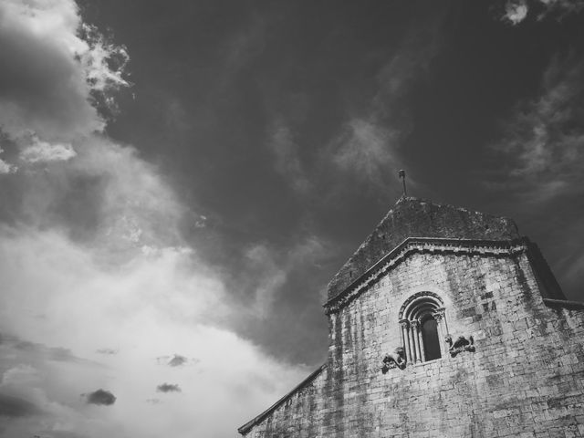 La boda de Jaume y Elena en Besalu, Girona 1