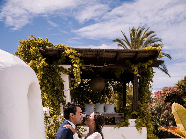 La boda de Antonio y Marta en Santa Eularia Des Riu, Islas Baleares 36