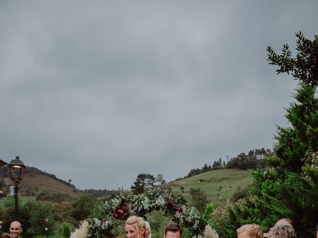 La boda de Néstor y Raluca en Cangas De Onis, Asturias 59