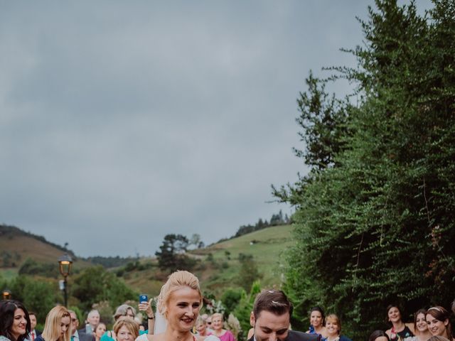 La boda de Néstor y Raluca en Cangas De Onis, Asturias 60