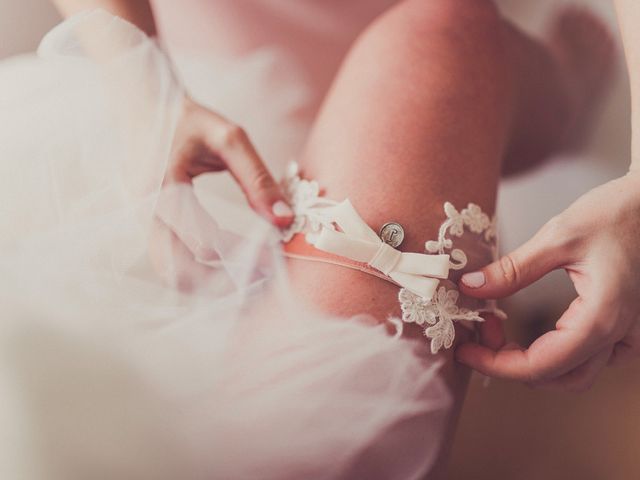 La boda de Javi y Ines en Sant Vicenç De Montalt, Barcelona 31