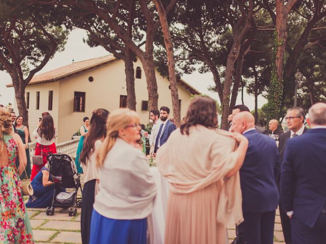 La boda de Javi y Ines en Sant Vicenç De Montalt, Barcelona 57