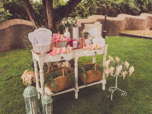 La boda de Javi y Ines en Sant Vicenç De Montalt, Barcelona 68