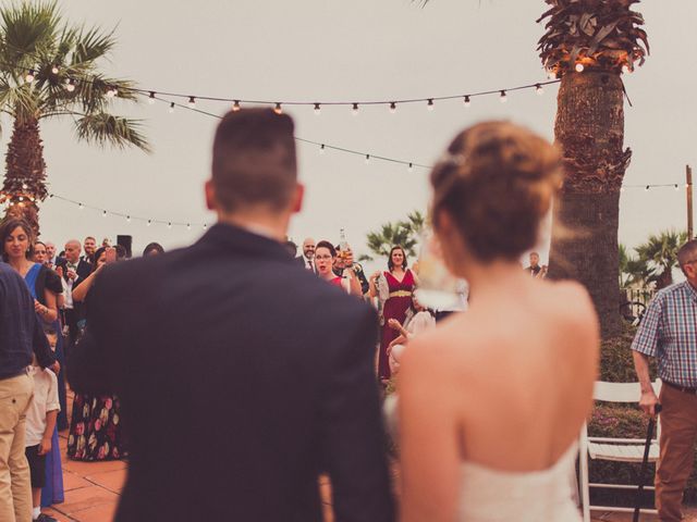 La boda de Javi y Ines en Sant Vicenç De Montalt, Barcelona 182