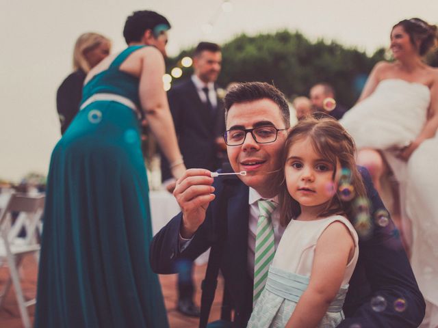 La boda de Javi y Ines en Sant Vicenç De Montalt, Barcelona 209