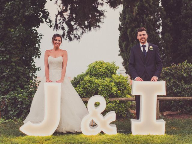 La boda de Javi y Ines en Sant Vicenç De Montalt, Barcelona 229