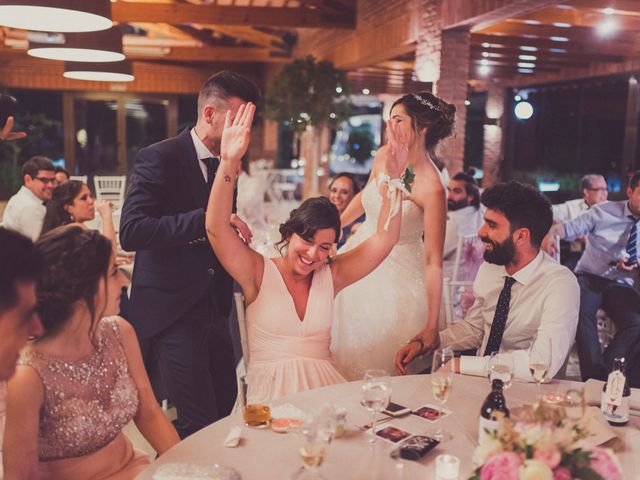 La boda de Javi y Ines en Sant Vicenç De Montalt, Barcelona 299