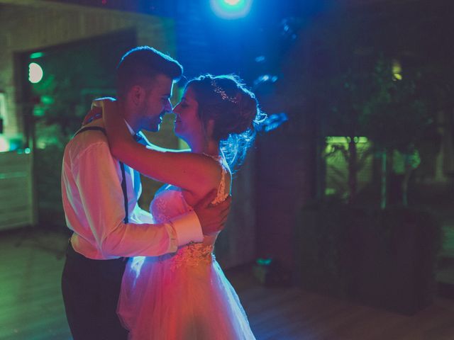 La boda de Javi y Ines en Sant Vicenç De Montalt, Barcelona 334