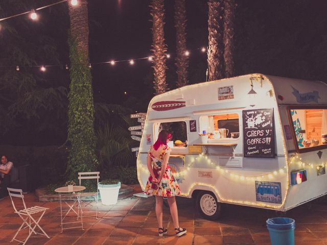 La boda de Javi y Ines en Sant Vicenç De Montalt, Barcelona 362