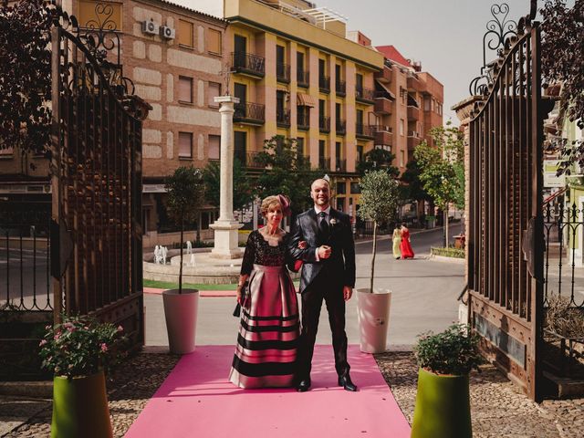 La boda de David y Rocío en Valdepeñas, Ciudad Real 38