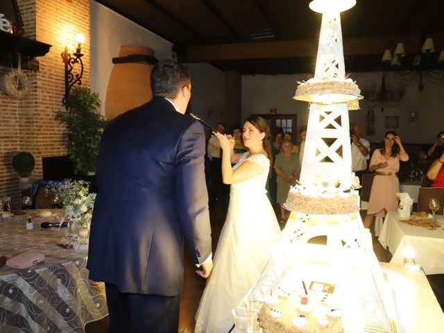 La boda de MARI CARMEN y DARIO en Casas De Fernando Alonso, Cuenca 277