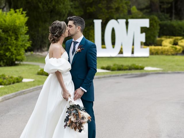 La boda de Sergio y Cristina en Vilanova Del Valles, Barcelona 23