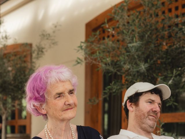 La boda de Eoin y Maya en Odena, Barcelona 17