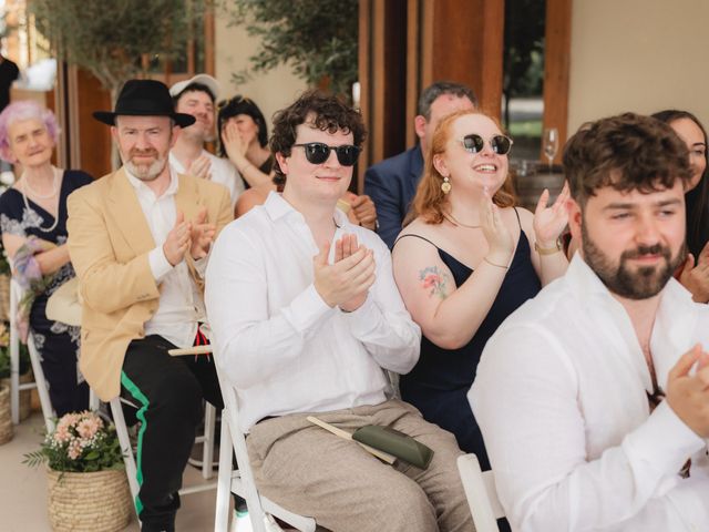 La boda de Eoin y Maya en Odena, Barcelona 38