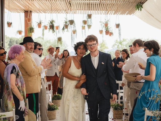 La boda de Eoin y Maya en Odena, Barcelona 43
