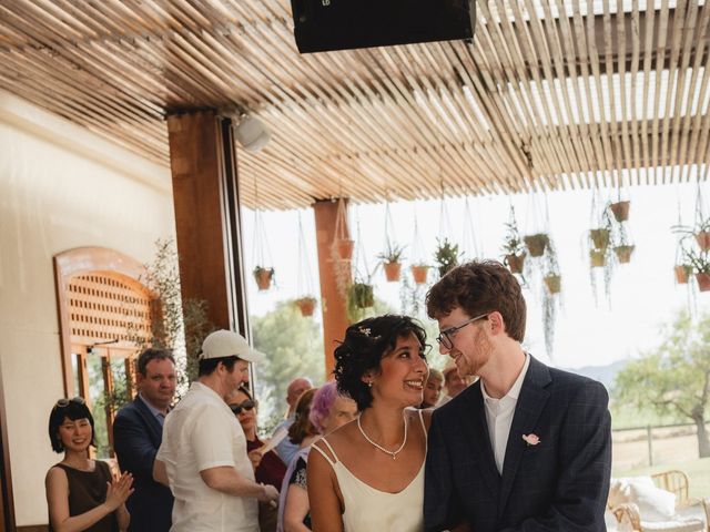 La boda de Eoin y Maya en Odena, Barcelona 45