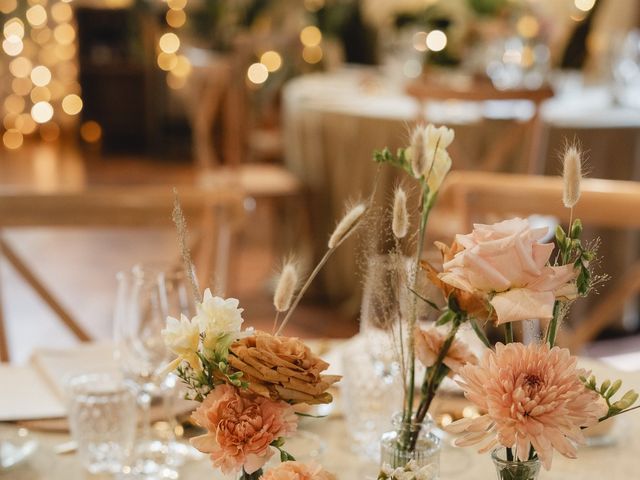 La boda de Eoin y Maya en Odena, Barcelona 114