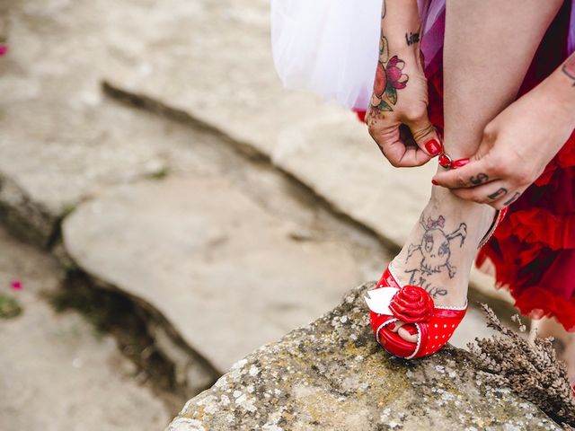 La boda de Adri y Sara en Castellterçol, Barcelona 23