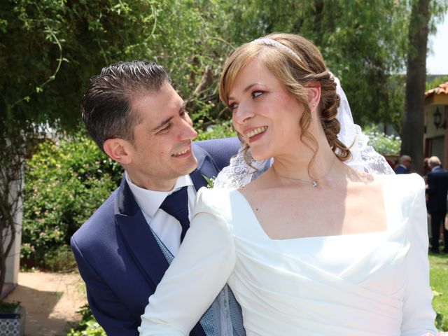 La boda de Sara y Julio en Sevilla, Sevilla 12