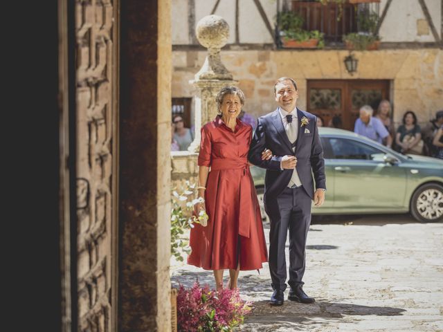 La boda de Ángel y Cristina en Aranda De Duero, Burgos 12