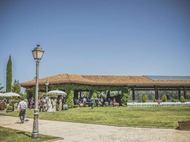 La boda de Ángel y Cristina en Aranda De Duero, Burgos 23