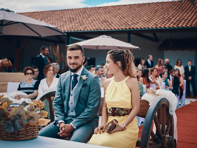 La boda de Rafa y Fany en Pruvia (Llanera), Asturias 31