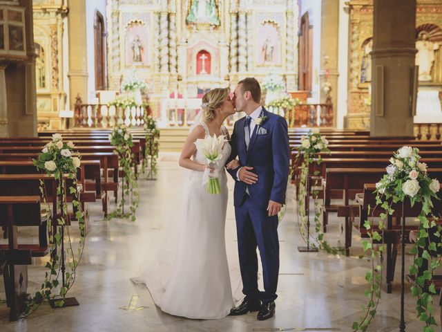 La boda de Luis y Virginia en Puerto De La Cruz, Santa Cruz de Tenerife 17